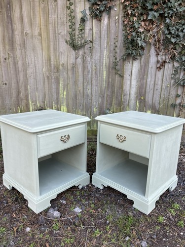 Pair sage green mid - green,